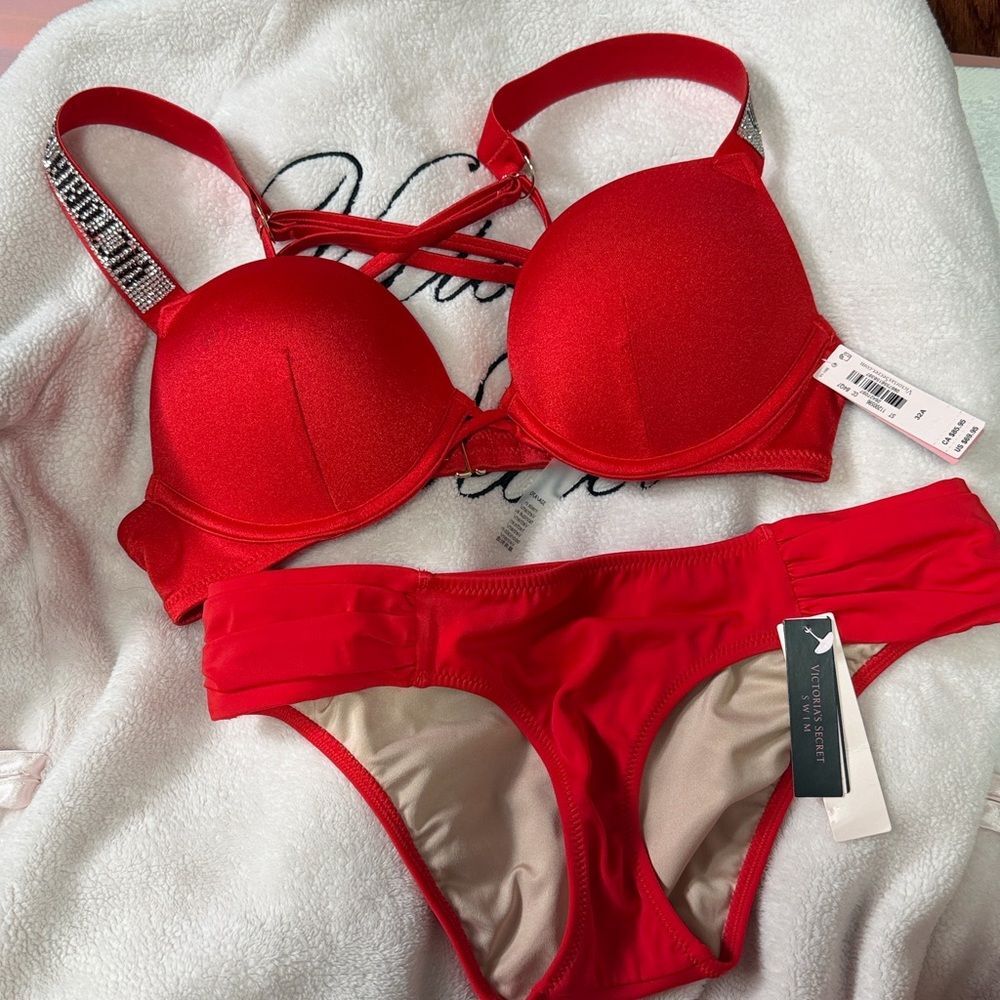Victoria's Secret Vibrant Red Bra Set/ VS SWIM